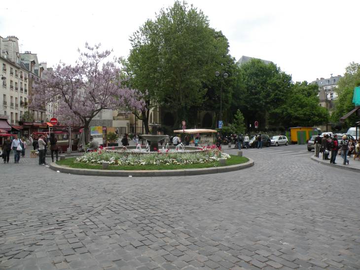  Fontaine Saint-Médard